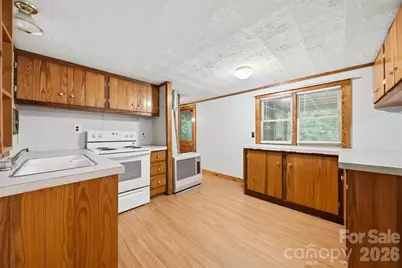 3131 Shallow Creek Road, Lenoir, NC 28645 - Photo 17