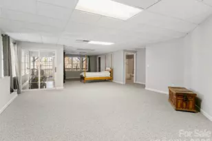 305 Ewarts Hill Rd, Hendersonville, NC 28739 - Photo 19