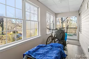 305 Ewarts Hill Rd, Hendersonville, NC 28739 - Photo 25