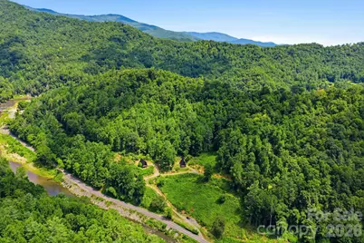 11392 & 11394 US 19W Highway, Burnsville, NC 28714 - Photo 45