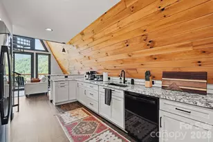 11392 & 11394 US 19W Hwy, Burnsville, NC 28714 - Photo 11