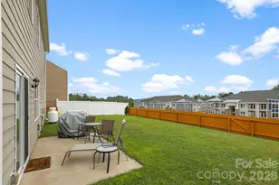 232 Marathon Ln, Candler, NC 28715 - Photo 5