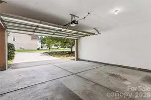7305 Larwill Ln, Charlotte, NC 28216 - Photo 39