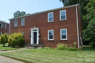 423 N Center St, Statesville, NC 28677 - Photo 1