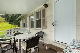 46 Trevor Ct, Clyde, NC 28721 - Photo 3