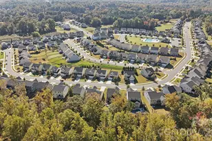 215 Goorawing Ln, Mooresville, NC 28115 - Photo 9
