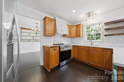 4857 32nd Street Lane NE, Hickory, NC 28601 - Photo 13