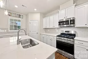 111 Slip Shot Ln, Troutman, NC 28166 - Photo 13