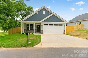 1107 Burke St, Monroe, NC 28110 - Photo 1