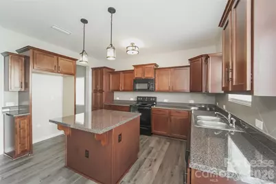 1519 Loropetalum Road, Charlotte, NC 28215 - Photo 5