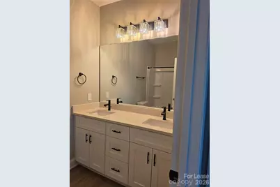 329 S Broad Street, Mooresville, NC 28115 - Photo 5