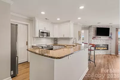 18613 Vineyard Point Lane, Cornelius, NC 28031 - Photo 9