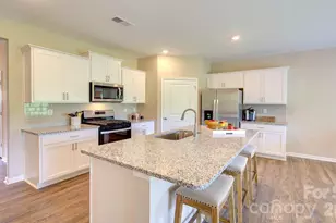 159 Piney Woods Rd, Fletcher, NC 28732 - Photo 5