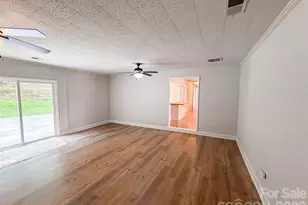529 Timberlane Dr, Mount Holly, NC 28120 - Photo 7