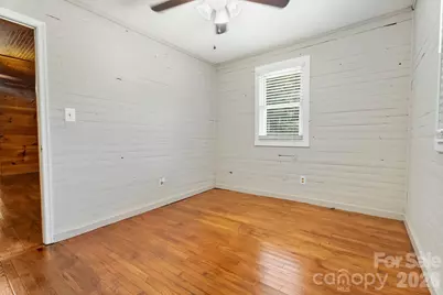 232 New Hope Way, Marion, NC 28752 - Photo 11