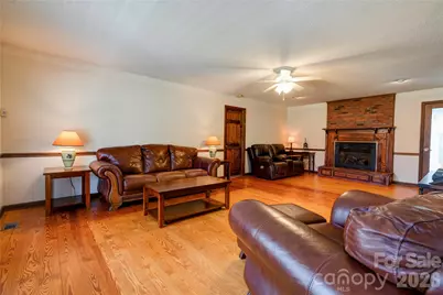719 W Zion Church Road, Shelby, NC 28150 - Photo 5