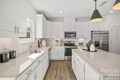 13021 Muscovy Court, Charlotte, NC 28269 - Photo 9
