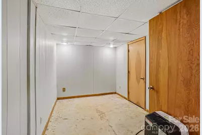 673 Chestnut Lane, Mars Hill, NC 28754 - Photo 37
