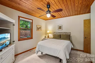 673 Chestnut Lane, Mars Hill, NC 28754 - Photo 25