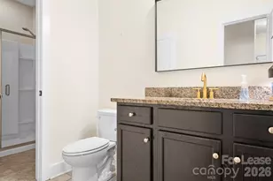 10008 Michael Crossing Dr, Charlotte, NC 28213 - Photo 17