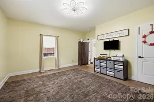 112 Pine St, Shelby, NC 28152 - Photo 15