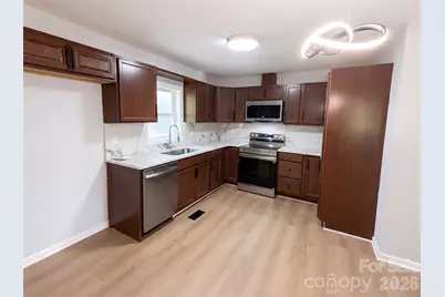 915 Kenham Place, Lenoir, NC 28645 - Photo 15