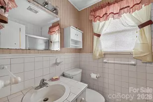 165 34th St NW, Hickory, NC 28601 - Photo 31
