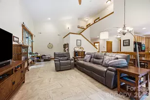101 Reeds Creek Rd, Fairview, NC 28730 - Photo 5
