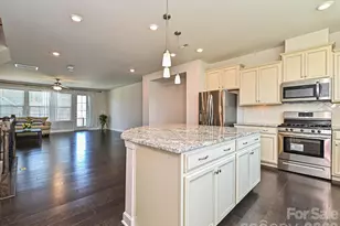 7827 Reunion Row Dr, Charlotte, NC 28277 - Photo 15