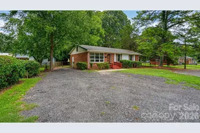 634 Kentbrook Drive, Charlotte, NC 28213 - Photo 3