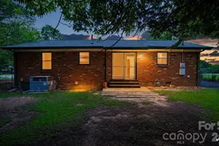 634 Kentbrook Dr, Charlotte, NC 28213 - Photo 27