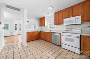 524 Jakes Ridge Ln, Mooresville, NC 28115 - Photo 9