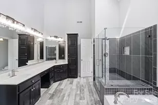 10427 Hadleigh Pl, Charlotte, NC 28210 - Photo 21
