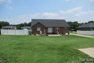 1882 Shuford Rd, Lincolnton, NC 28092 - Photo 5