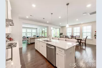 8022 Cornhill Avenue, Charlotte, NC 28277 - Photo 7
