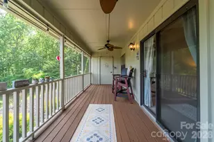 16A Willow View Dr, Franklin, NC 28734 - Photo 17