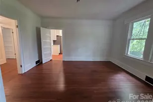 305 W 12th St, Kannapolis, NC 28081 - Photo 11