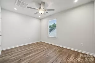 3021 Shaver Rdg Ln, Charlotte, NC 28215 - Photo 23