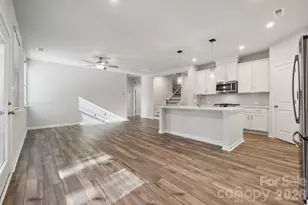 3021 Shaver Rdg Ln, Charlotte, NC 28215 - Photo 11