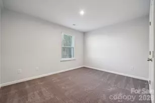 3021 Shaver Rdg Ln, Charlotte, NC 28215 - Photo 19