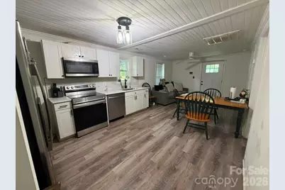 404 Palmetto Street, Lancaster, SC 29720 - Photo 5