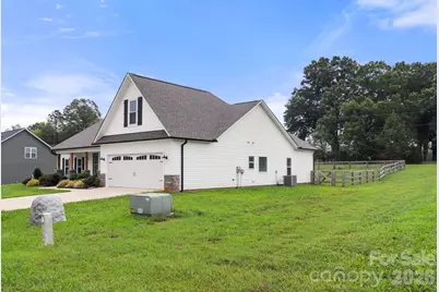 290 Dorothy Drive, China Grove, NC 28023 - Photo 3