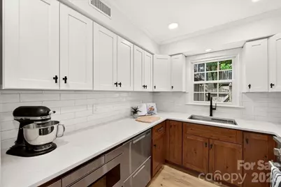 3500 Colony Road #E, Charlotte, NC 28211 - Photo 13