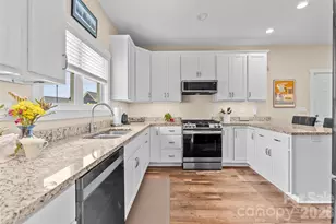 89 Greenwood Fields Dr, Asheville, NC 28804 - Photo 13