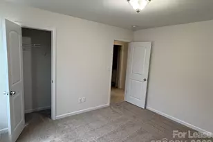 4820 Lynn Lee Cir, Charlotte, NC 28269 - Photo 11