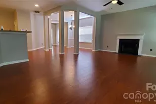1619 Doverhill Pl Pl, Charlotte, NC 28262 - Photo 3