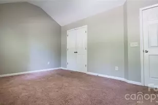 1619 Doverhill Pl Pl, Charlotte, NC 28262 - Photo 11