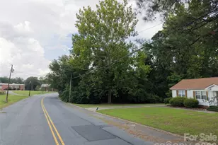 227 W Main St, Morven, NC 28119 - Photo 39