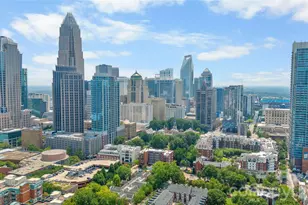 224 N Poplar St, Charlotte, NC 28202 - Photo 3