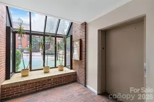 224 N Poplar St, Charlotte, NC 28202 - Photo 25